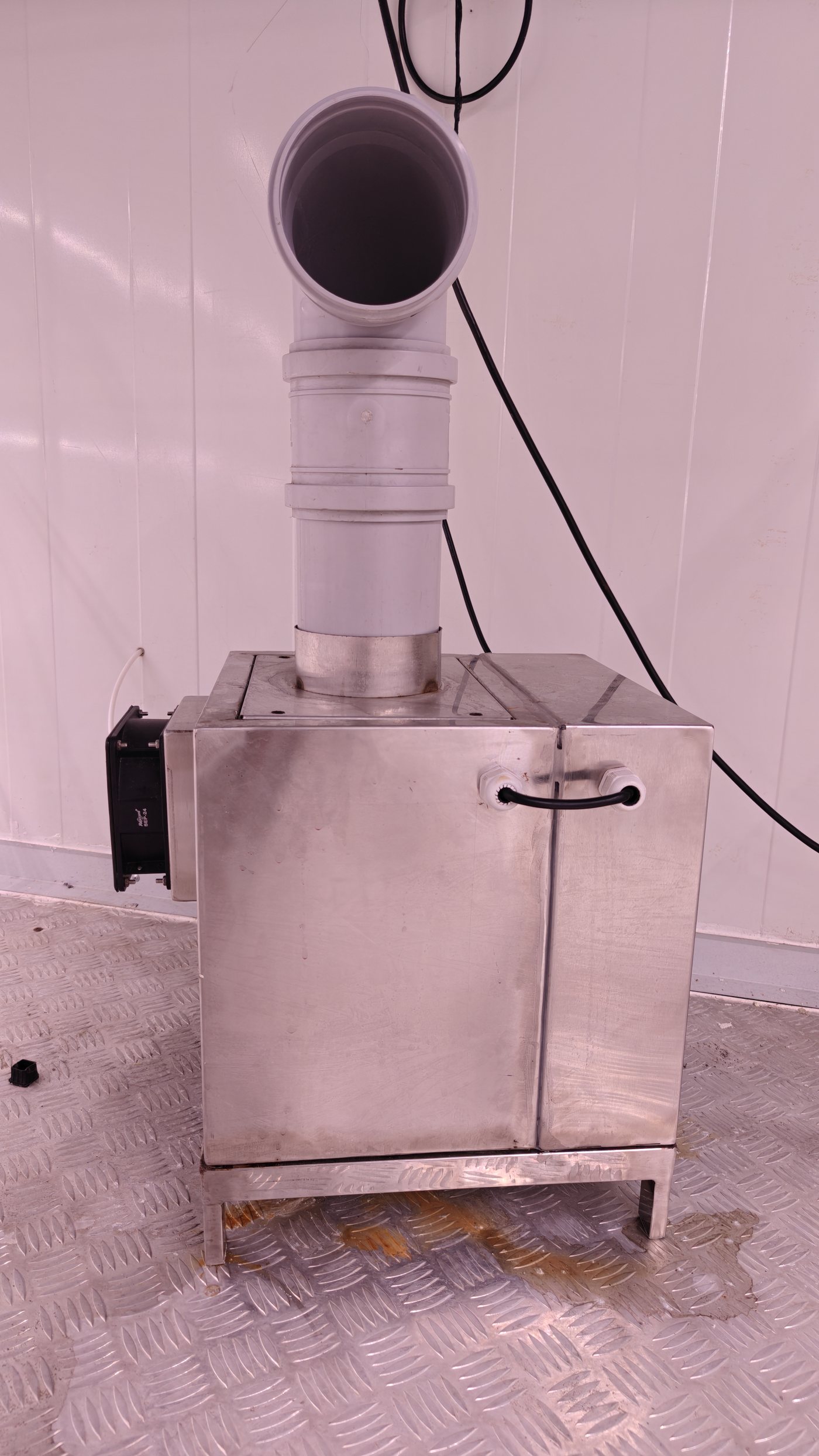 Automated misting system